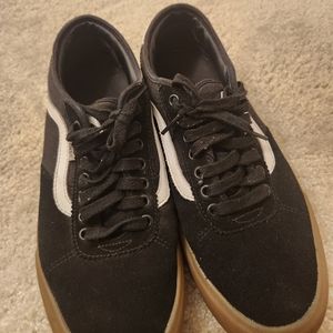 Vans Chima 2 Size 11.5 Black